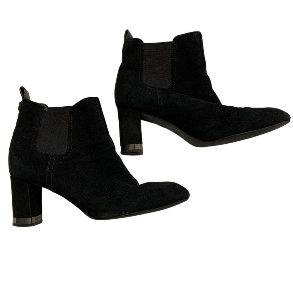 Tory Burch Black Suede Size Zip Ankle Booties Boots Size 9